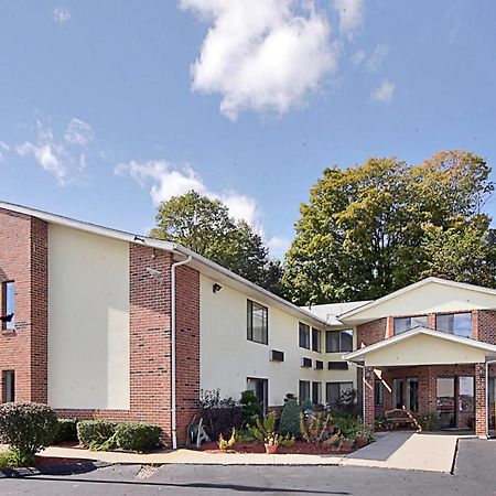 Riverdale Inn West Springfield Ngoại thất bức ảnh