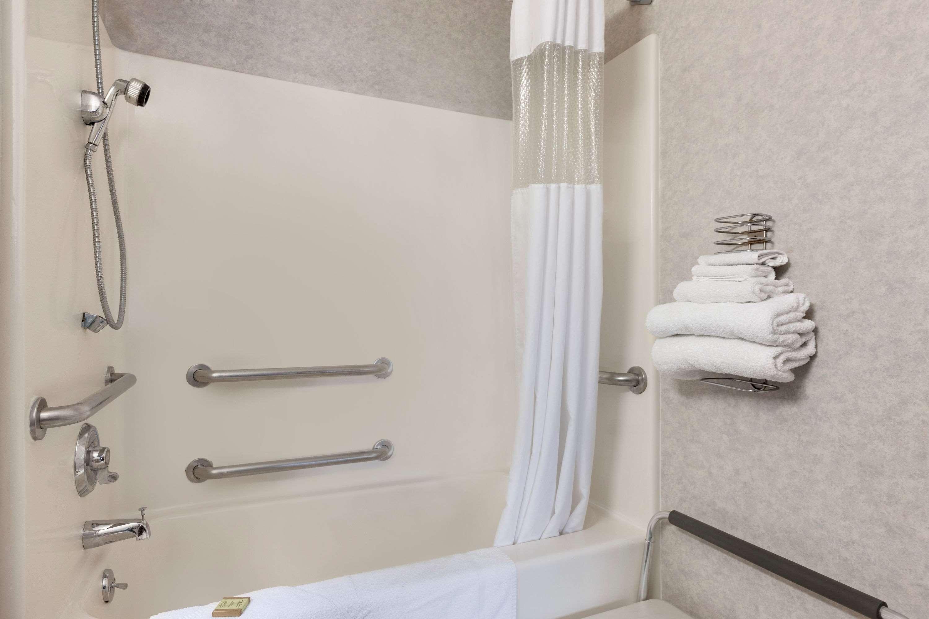 Riverdale Inn West Springfield Ngoại thất bức ảnh